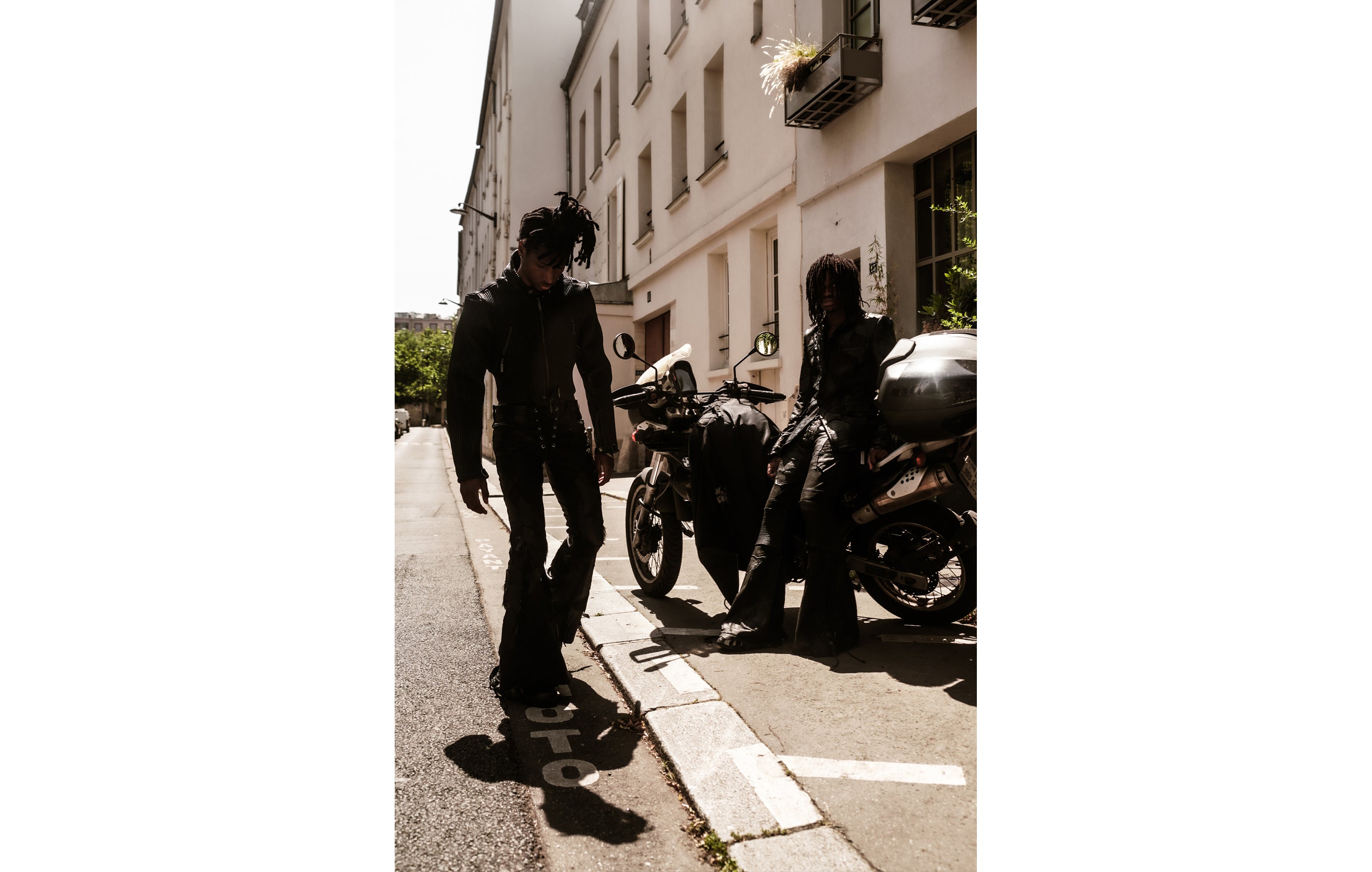 YASUYUKI ISHII official website.