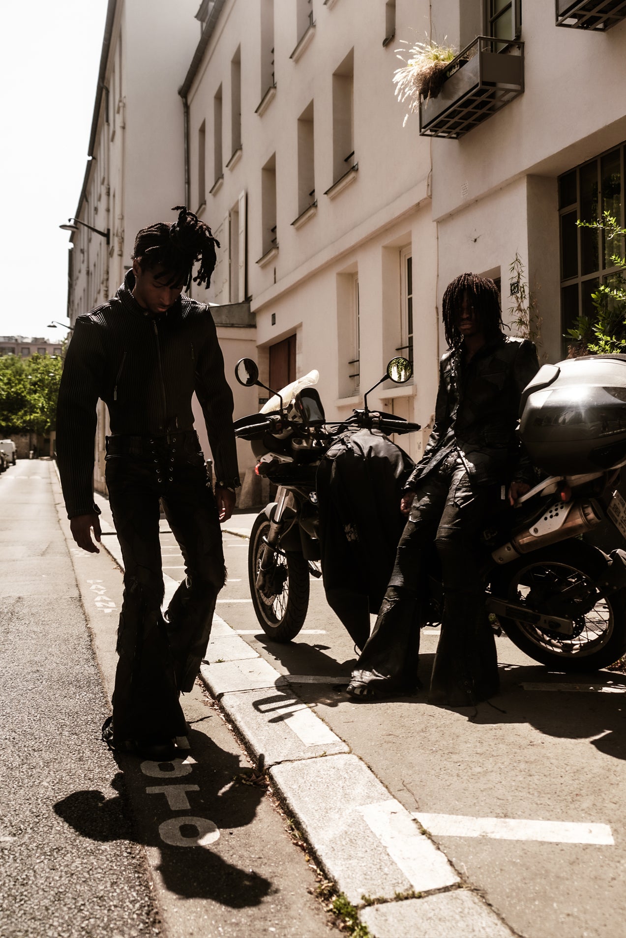 YASUYUKI ISHII official website.